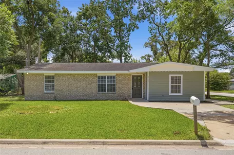 217 W Wilkins St, League City, TX 77573