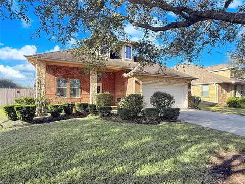 801 Walnut Pointe Pointe, League City, TX 77573