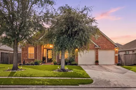 16218 Saxon Hollow Ln, Houston, TX 77084