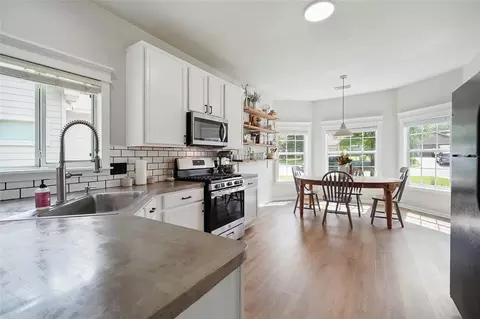 204 Summer Pine Ct, Conroe, TX 77304 photo 1