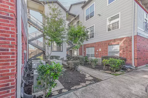 6289 Wilcrest Dr #5203, Houston, TX 77072