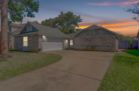 3210 Windmoor Dr, Katy, TX 77449