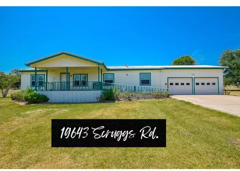 19643 Scruggs Rd, Hempstead, TX 77445 photo 1