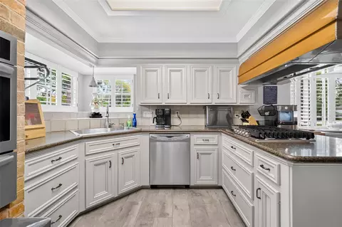 Kitchen - 303 Springwood St, New Caney, TX 77357 photo 4 of 4