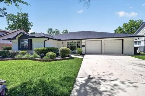1626 Seagate Ln, Houston, TX 77062