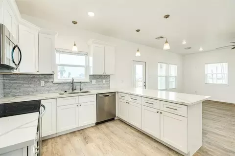 Kitchen - 344 Thunder Rd, Surfside Beach, TX 77541 photo 2 of 6