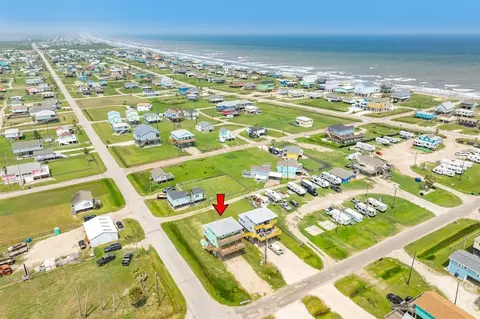 View/Area - 344 Thunder Rd, Surfside Beach, TX 77541 photo 8 of 10