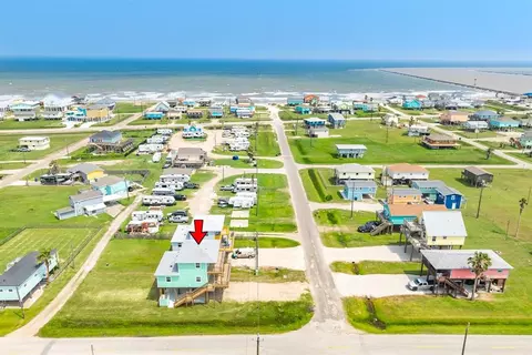View/Area - 344 Thunder Rd, Surfside Beach, TX 77541 photo 2 of 10