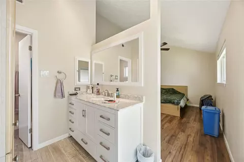 Bath - 9635 Birsay St, Spring, TX 77379 photo 2 of 4
