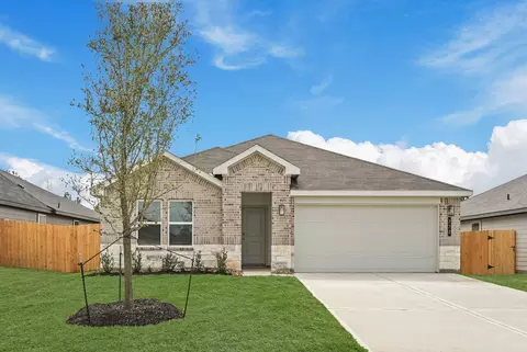 772 Kirby Lake Dr, Conroe, TX 77303
