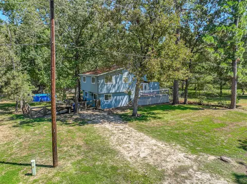 Exterior - 346 Creekside Dr, Onalaska, TX 77360 photo 6 of 10