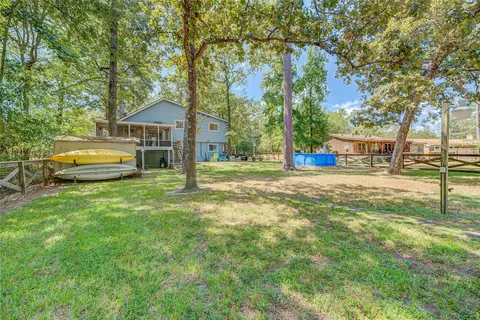 Exterior - 346 Creekside Dr, Onalaska, TX 77360 photo 8 of 10