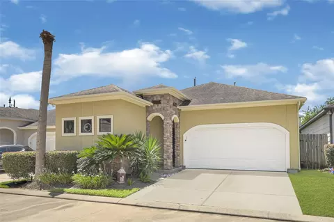 6059 Yale St, Houston, TX 77076