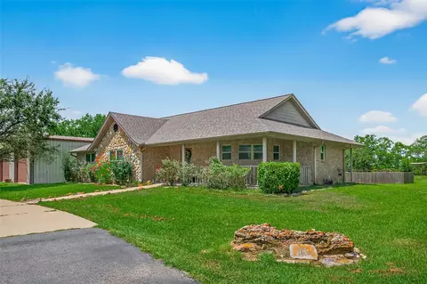1030 Ginger St, Santa Fe, TX 77517