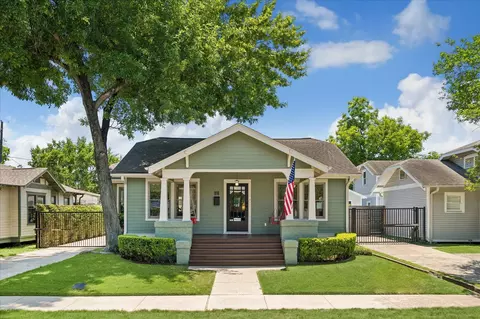 816 W Cottage St, Houston, TX 77009