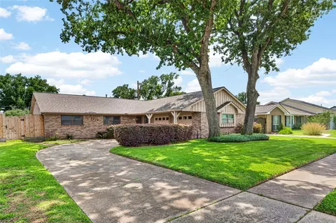 2210 Tannehill Dr, Houston, TX 77008