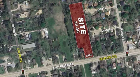 1203 Massey Tompkins Rd, Baytown, TX 77521