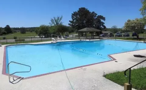 21 Westlake W, Trinity, TX 75862