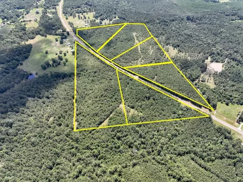 13 Rec Road 255, Colmesneil, TX 75938