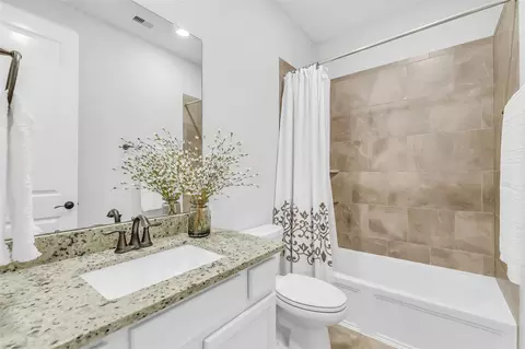 Bath - 4341 Victoria Pine Dr, Spring, TX 77386 photo 3 of 4