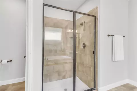 Bath - 4341 Victoria Pine Dr, Spring, TX 77386 photo 2 of 4