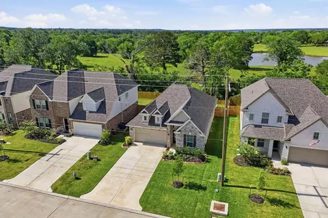 12087 Noble Heart Dr, Willis, TX 77318