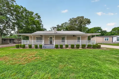 365 County Road 4013, Dayton, TX 77535