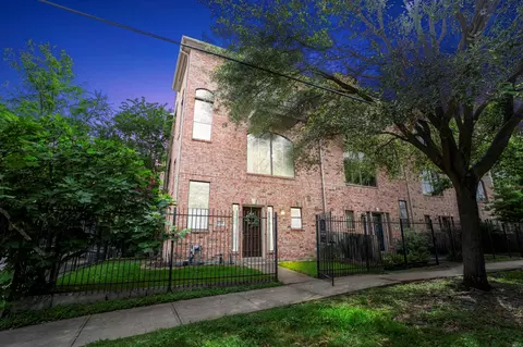 2719 La Branch St, Houston, TX 77004