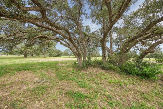 tbd Legacy Ct, Columbus, TX 78934
