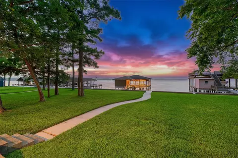 371 N Forest Cove Loop, Coldspring, TX 77331