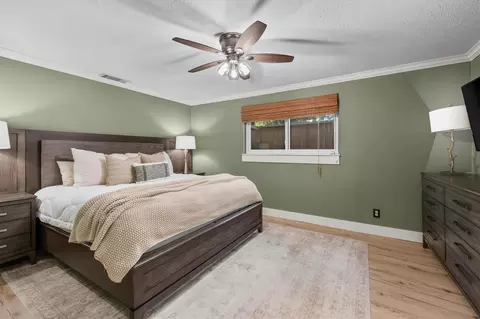 Bedroom - 9515 Oxted Ln, Spring, TX 77379 photo 1 of 4