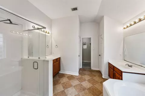 Bath - 2435 Soledad Ridge Dr, Spring, TX 77373 photo 1 of 3