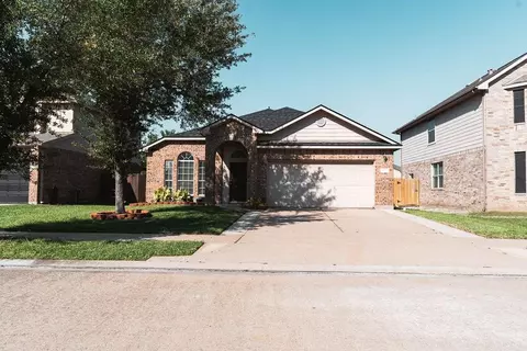 10750 Ocelot Ln, Houston, TX 77034
