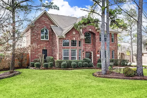 402 Trail View Way, Friendswood, TX 77546