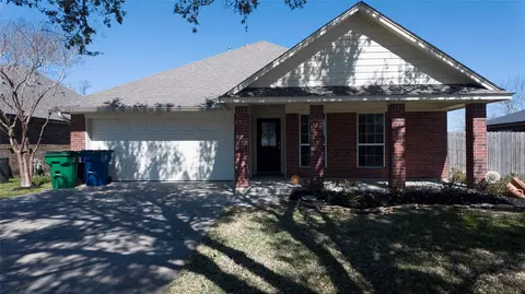 1105 Isabella Blvd, Angleton, TX 77515