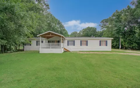 272 Lone Pine Dr, Huffman, TX 77336