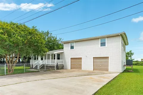 2812 N Sonny Ln, Galveston, TX 77554
