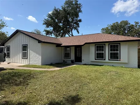 206 Rachael Ln, Friendswood, TX 77546
