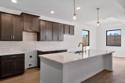 Kitchen - 7914 Jade Crest Dr, Angleton, TX 77515 photo 3 of 3