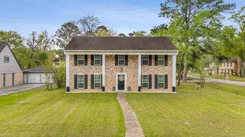 530 Bull Run Ct, Conroe, TX 77302