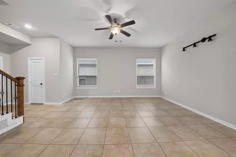 Living - 3114 Auburn Colony Ct, Spring, TX 77386 photo 2 of 4