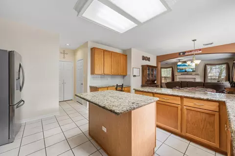 Kitchen - 25003 Aughton Dr, Spring, TX 77389 photo 3 of 5