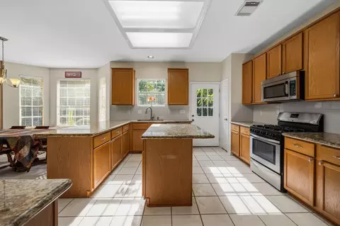 Kitchen - 25003 Aughton Dr, Spring, TX 77389 photo 4 of 5