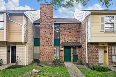 6645 Wanda Ln, Houston, TX 77074