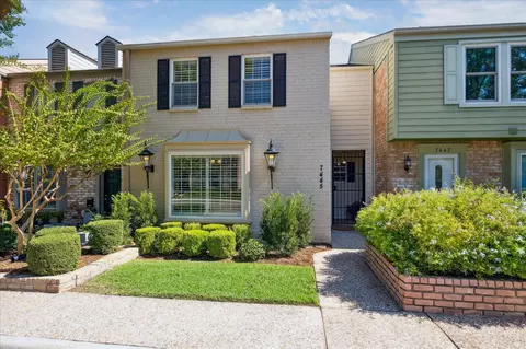 7445 Brompton St, Houston, TX 77025