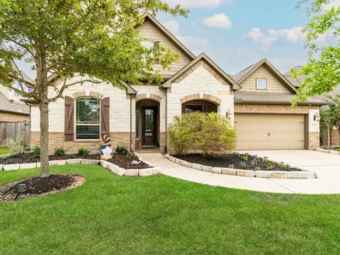 18414 Harlow Dr, Tomball, TX 77377