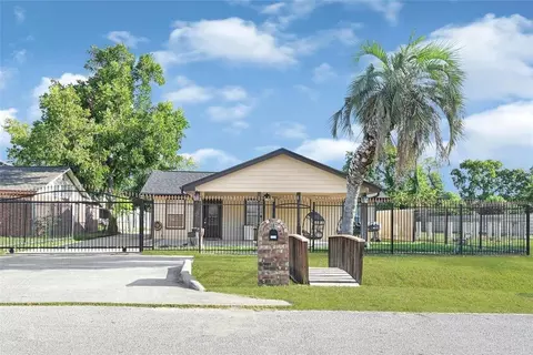 7337 Miley St, Houston, TX 77028