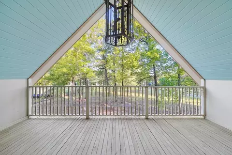245 Shadow Dr, Hemphill, TX 75948