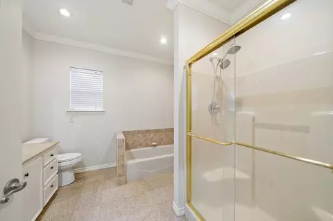 Bath - 245 Shadow Dr, Hemphill, TX 75948 photo 1 of 3