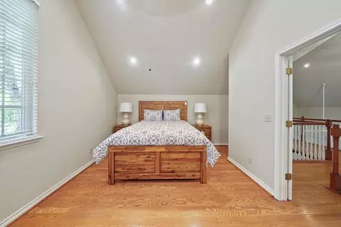 Bedroom - 245 Shadow Dr, Hemphill, TX 75948 photo 3 of 4